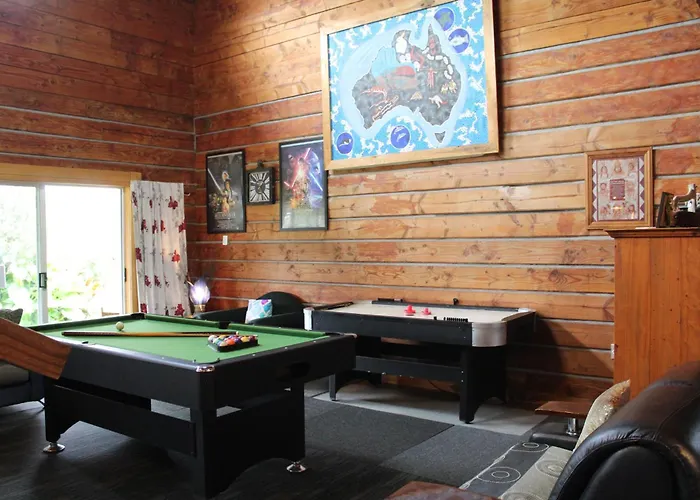 7bdr Up To 16 Guests Book Now! Ferienhaus