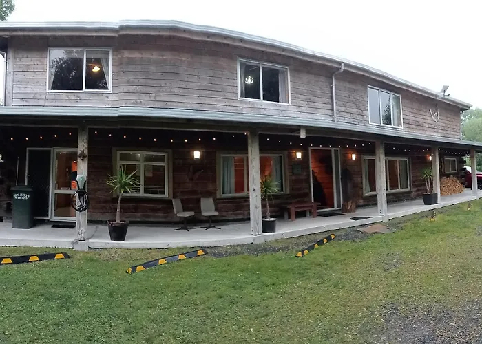 7bdr Up To 16 Guests Book Now! Ferienhaus Rotorua