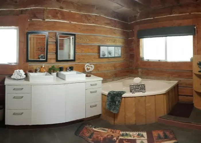 7bdr Up To 16 Guests Book Now! Ferienhaus Rotorua